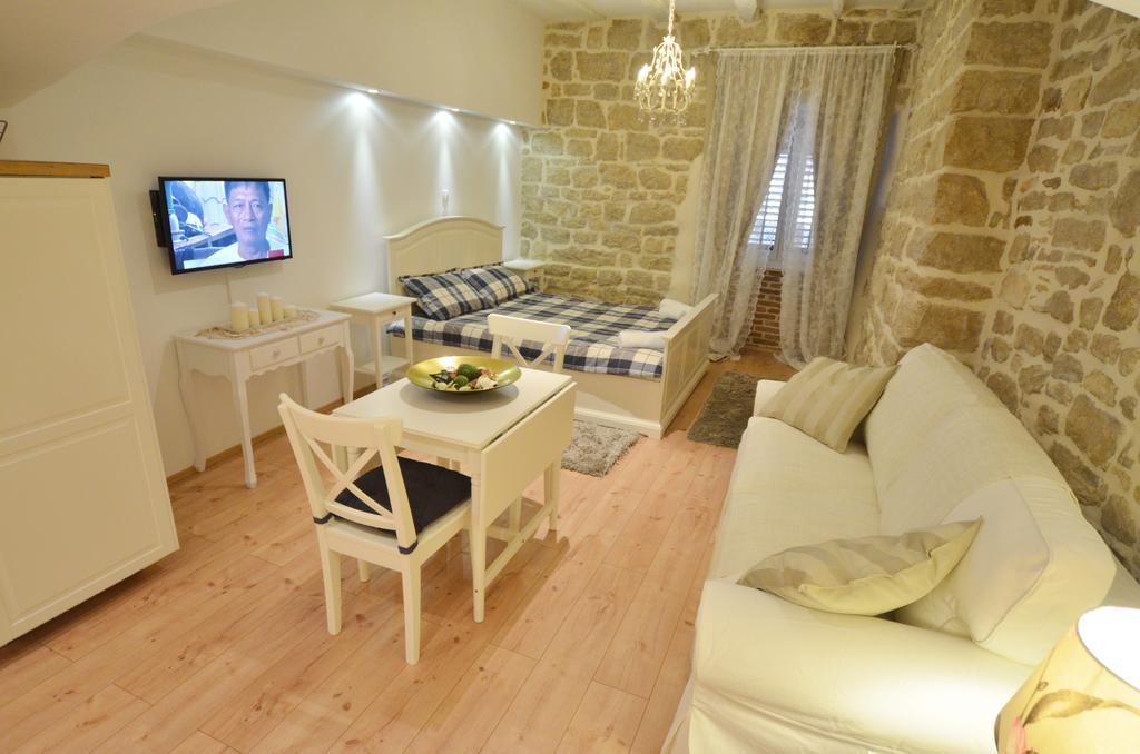 Studios Villa Rossella 4 روفينج الغرفة الصورة